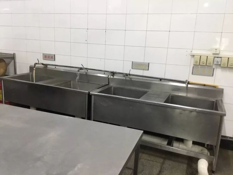 酒店食堂厨具：打造舌尖上的盛宴